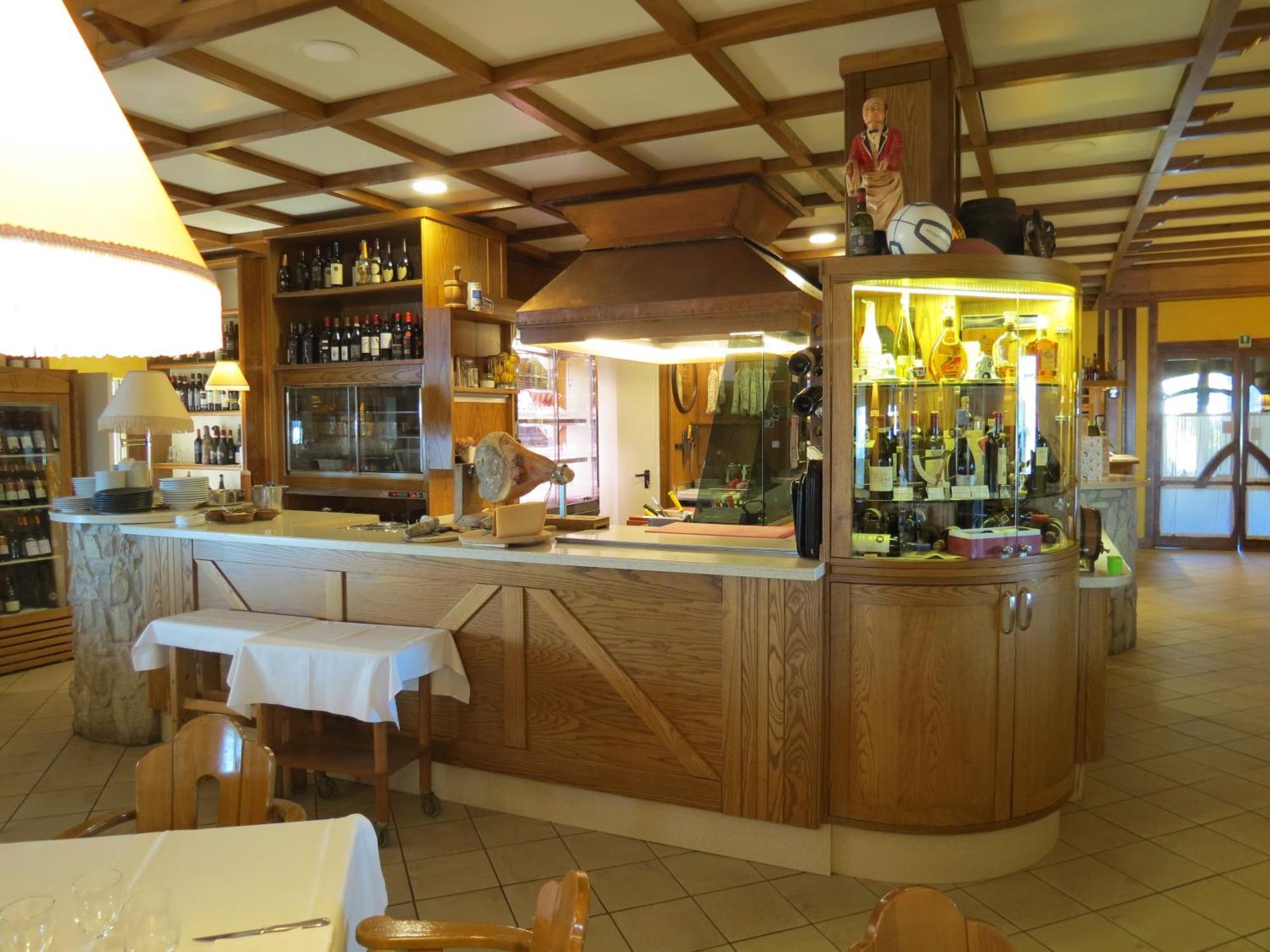La Baita D'Oro Ristorante Residence Monteduro Buitenkant foto